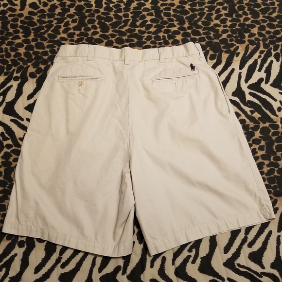 LIKE NEW POLO BY RALPH LAUREN SHORTS SIZE 34 - Picture 2 of 3